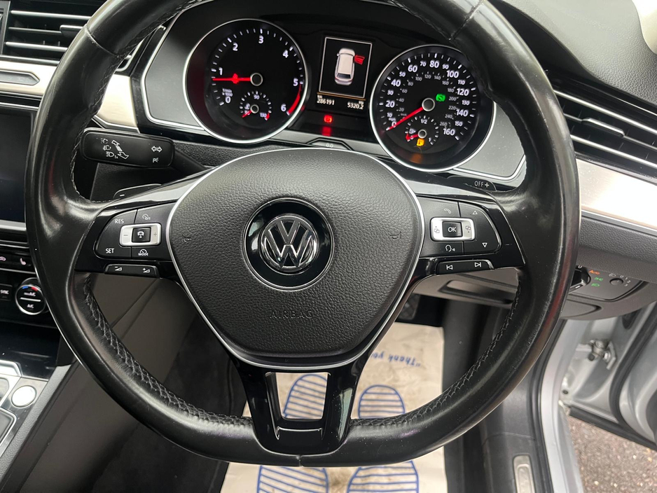 2016 Volkswagen Passat 2L Diesel For Sale Images