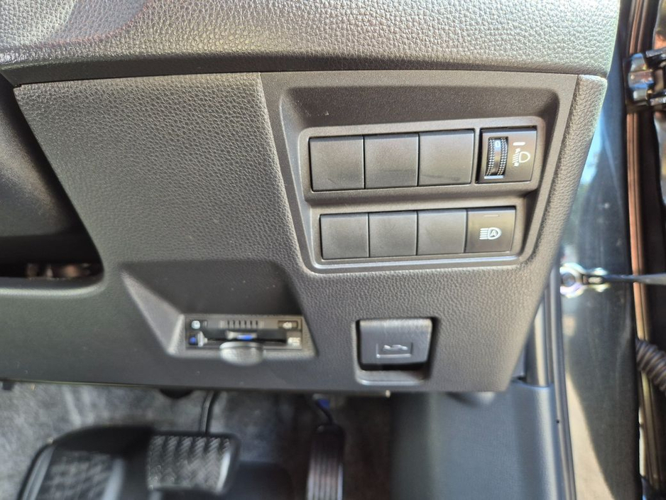 Toyota Yaris Cross 1.5 HYBRID / LUNA G PACK / TAX €150 — thumbnail 27