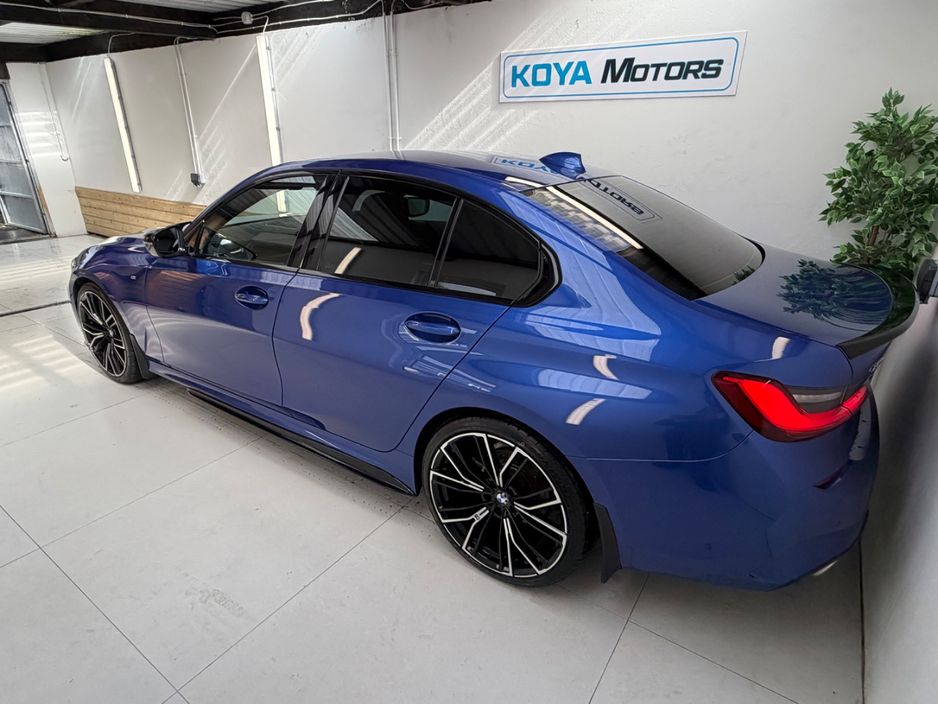 BMW 3 Series 320D M-SPORT PRO X-DRIVE M-PERFORMANCE 2.0 DIESEL AUTOMATIC // M3 UPGRADED WHEEL PACKAGE // FULL M-PERFORMANCE KIT // PRO MEDIA PACK // APPLE CARPLAY // PRIVACY PACK // AA APPROVED DEALER 2026 — thumbnail 9