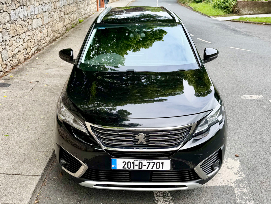 2020 Peugeot 5008 1.5L Diesel For Sale Images