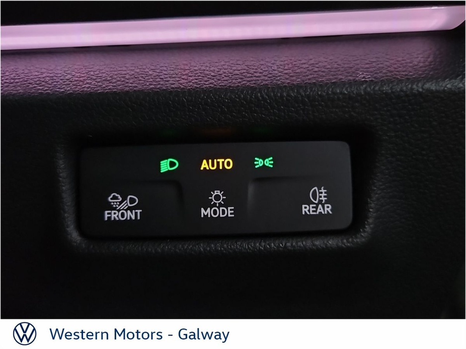 Volkswagen Tiguan Launch Edition 2.0 TDI 150HP DSG,New Model,18" Upgrade Alloys,Rear Camera,Digital Dash,App Connect,Elec Bootlid + much more — thumbnail 37