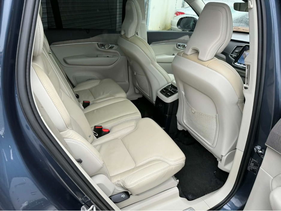 2023 Volvo XC90 2L Petrol Plug-in Hybrid For Sale Images