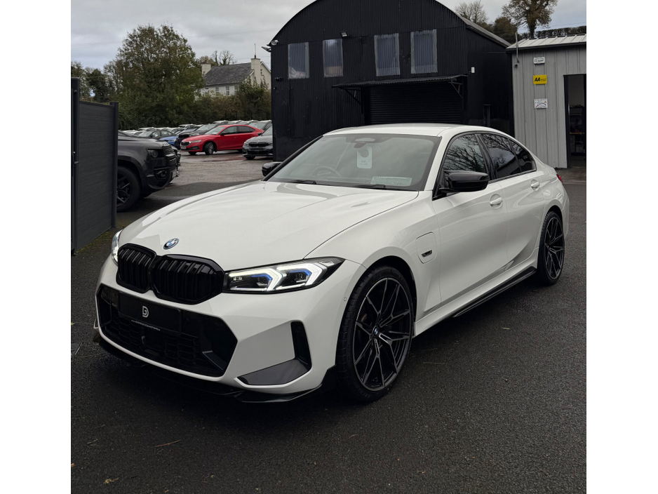 2023 BMW 3 Series 2L Petrol Plug-in Hybrid For Sale Images