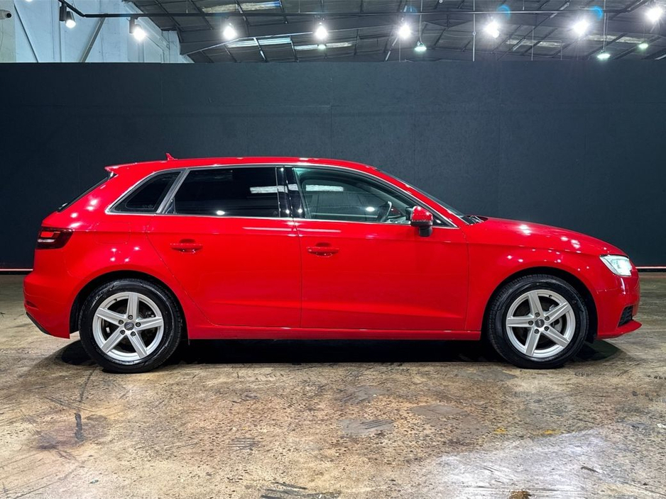 Audi A3 1.4 TFSI - FACTORY ALLOYS - CRUISE CONTROL - PUSH START/STOP BUTTON - REAR CAMERA — thumbnail 2