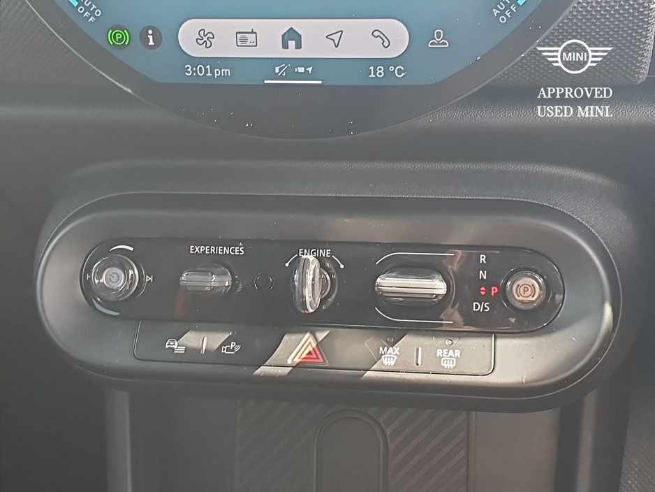 2024 MINI Hatch 2L Petrol For Sale Images