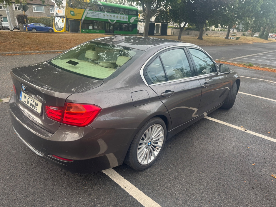 BMW 3 Series D LUXURY — thumbnail 3