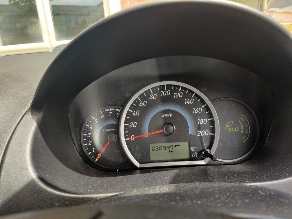 Mitsubishi Space Star 1.0 Invite Hatchback Petrol Manual (71bhp) — thumbnail 4