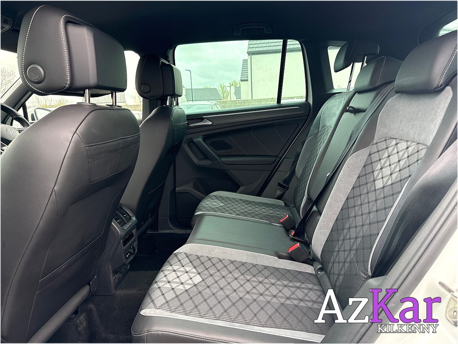 2023 Volkswagen Tiguan 1.4L Petrol Plug-in Hybrid For Sale Images