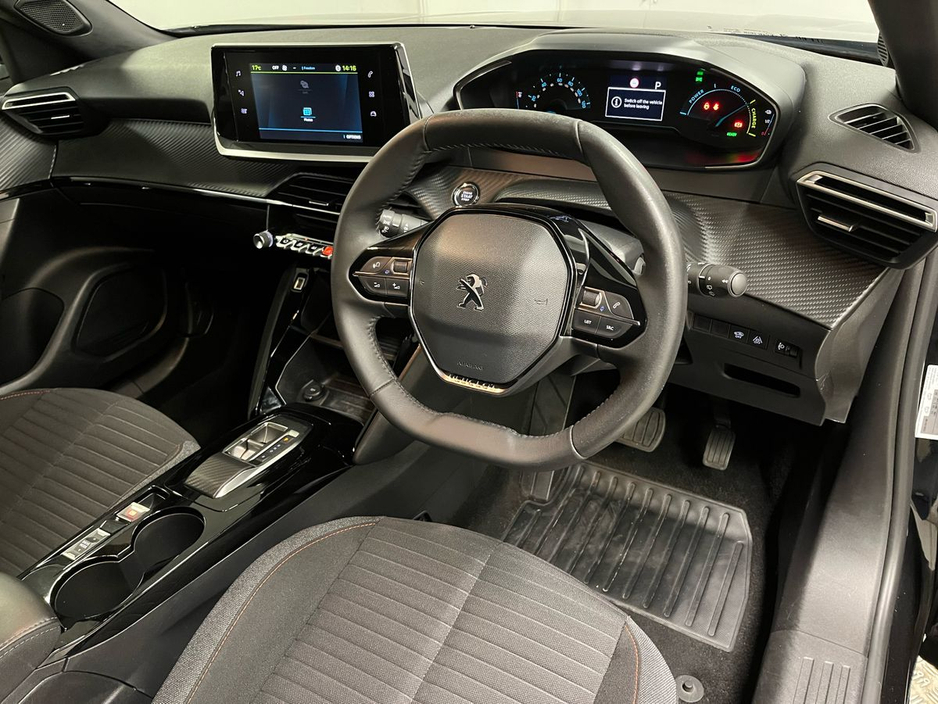 Peugeot 2008 Active Premium+ EV 50kWh 136BHP - Parking Sensors - Climate Control - - Auto Lights/Wipers - Apple CarPlay/Android Auto — thumbnail 9