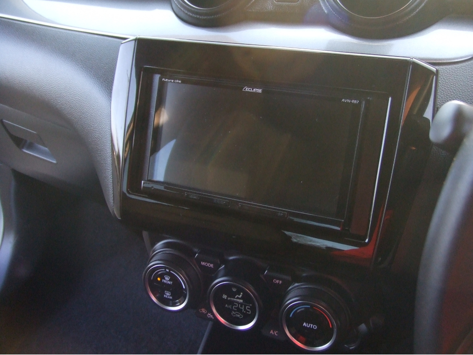 2022 Suzuki Swift 1.2L Petrol Hybrid For Sale Images