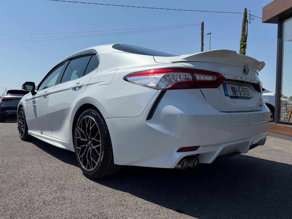 2019 Toyota Camry 2.5L Petrol Hybrid For Sale Images