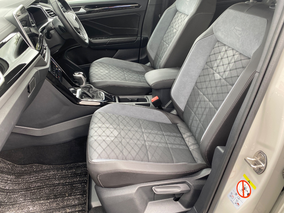 2024 Volkswagen T-Roc 2L Diesel For Sale Images