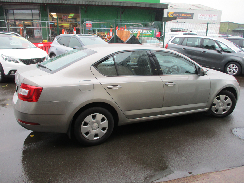 2018 Skoda Octavia 1L Petrol For Sale Images