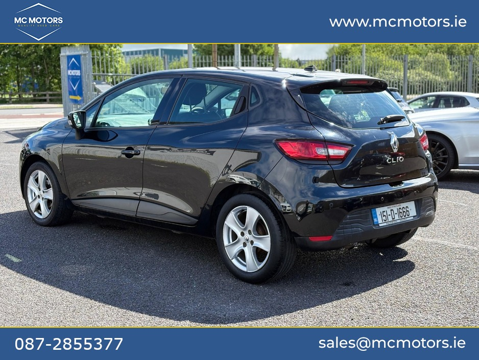 2015 Renault Clio 1.1L Petrol For Sale Images