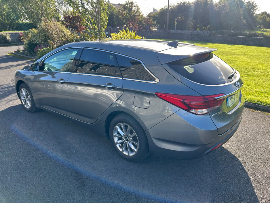 2017 Hyundai i40 1.7L Diesel For Sale Images
