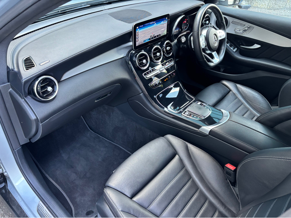 2022 Mercedes-Benz GLC Class 2.0L Diesel For Sale Images