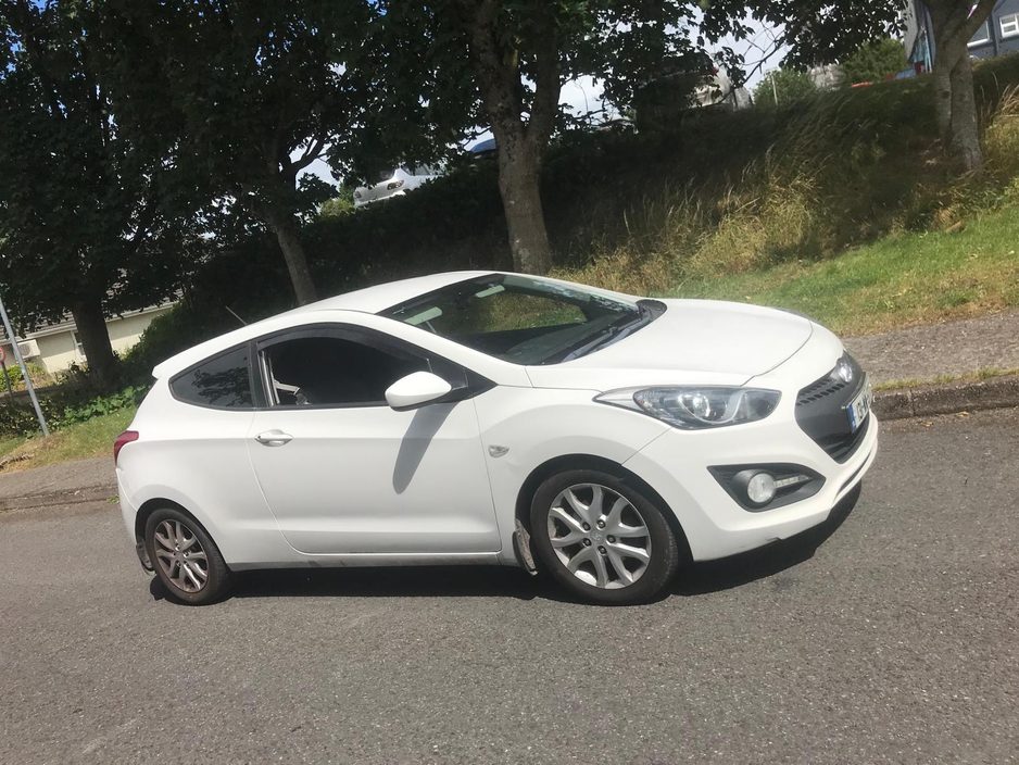 2013 Hyundai i30 1.4L Diesel For Sale Images