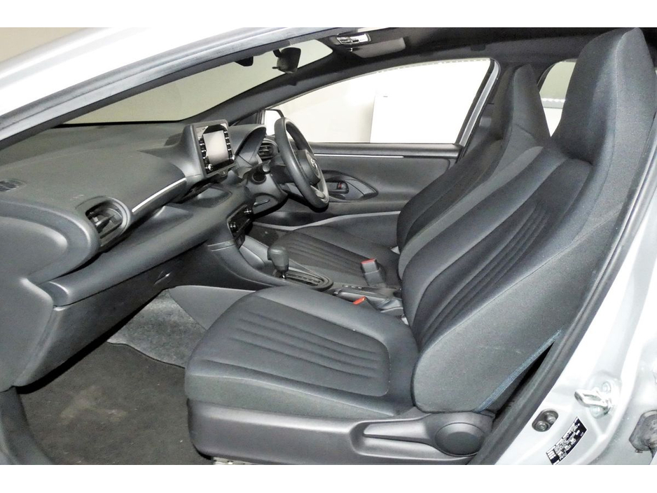Toyota Yaris 1.5 PETROL HYBRID *REVERSE CAM* — thumbnail 15