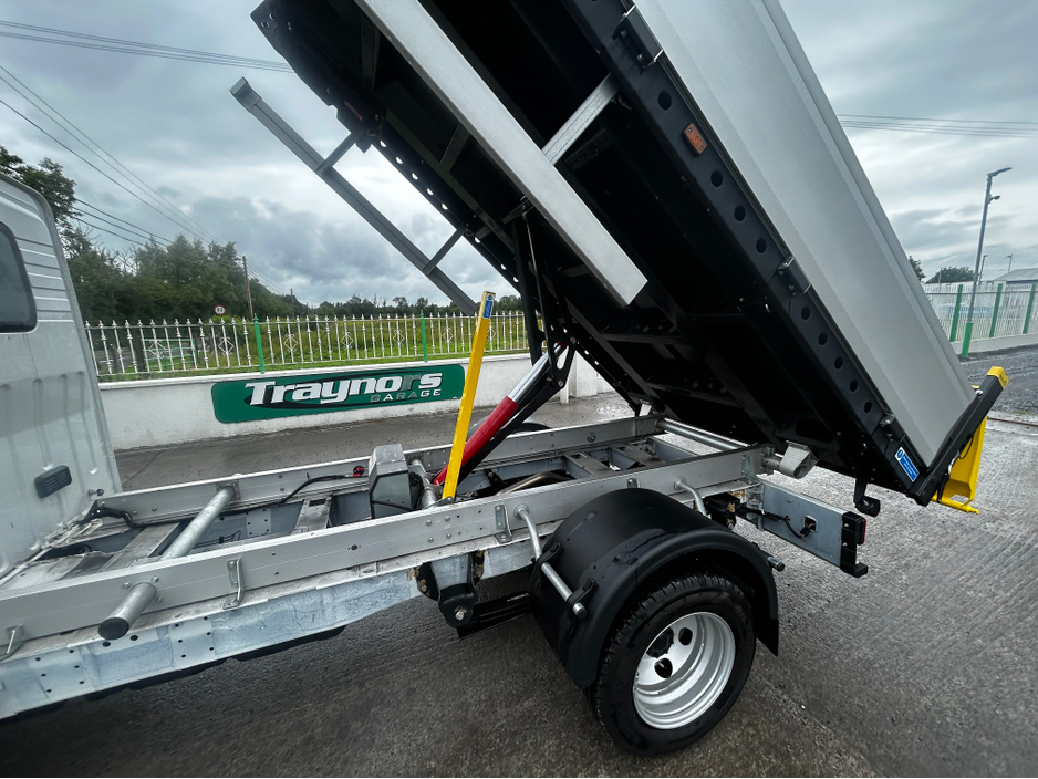 2025 Maxus Deliver 9 2.0L Diesel For Sale Images