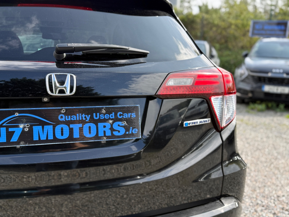 2014 Honda Vezel 1.4L Petrol Hybrid For Sale Images