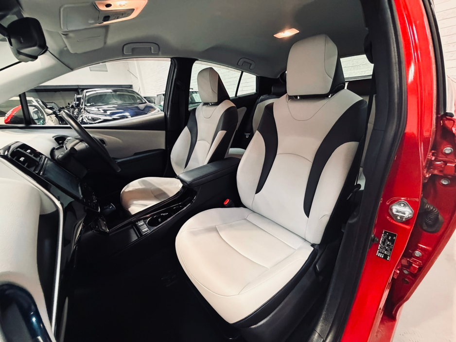 2019 Toyota Prius 1.8L Petrol Hybrid For Sale Images