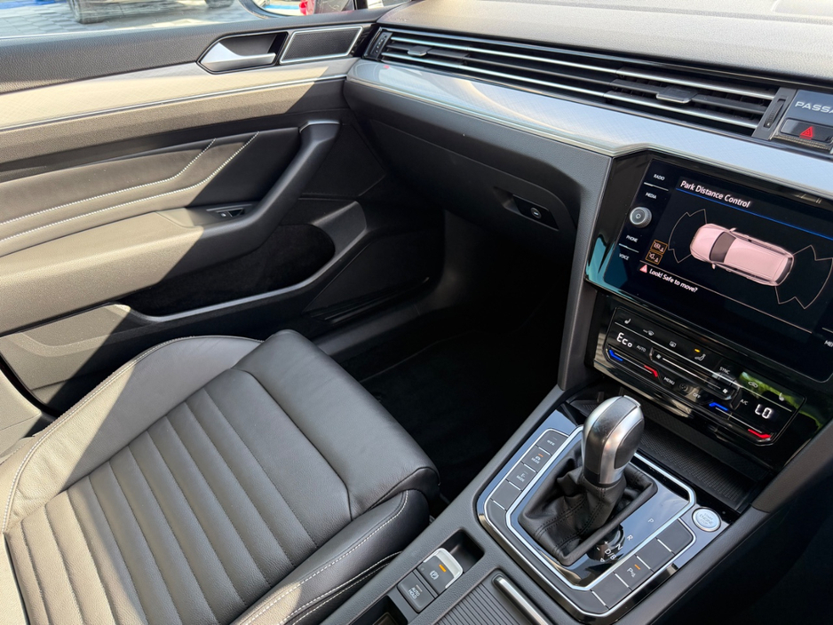 2022 Volkswagen Passat 1.4L Hybrid For Sale Images
