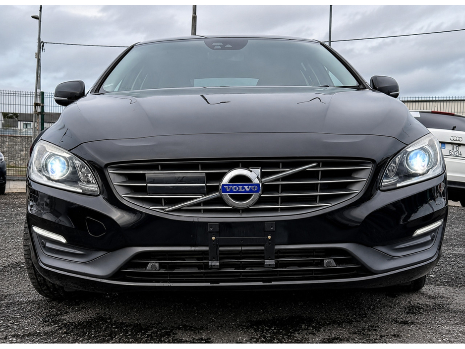 2016 Volvo V60 2L Diesel For Sale Images