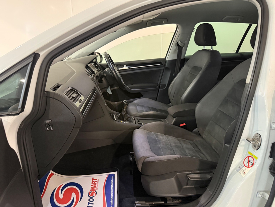 2020 Volkswagen Golf 2L Diesel For Sale Images
