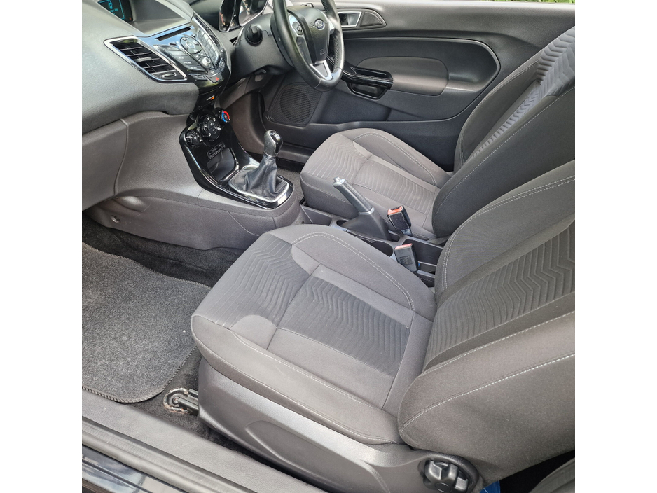 Ford Fiesta 1.25 60PS Zetec — thumbnail 9