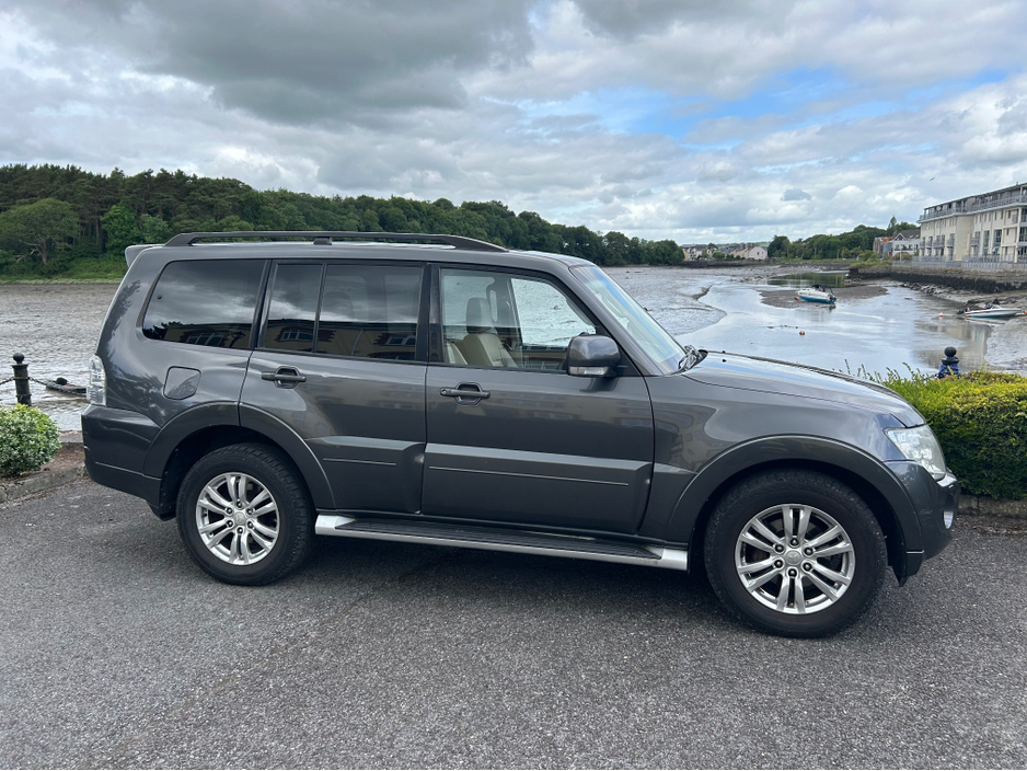 2014 Mitsubishi Pajero 3.2L Diesel For Sale Images