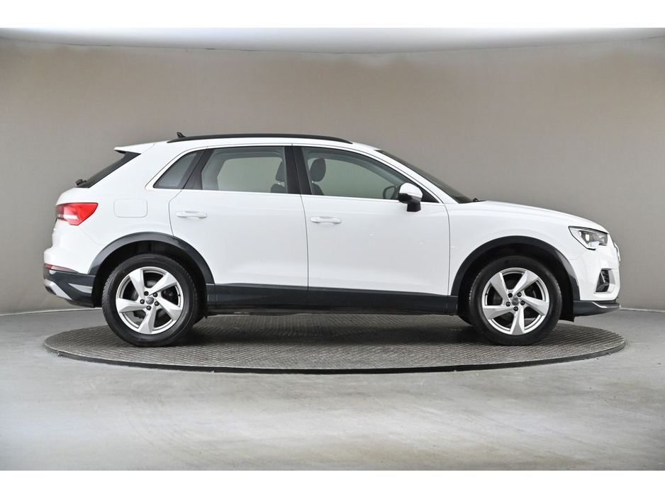 Audi Q3 35 TDI 150BHP S TRONIC SE — thumbnail 11