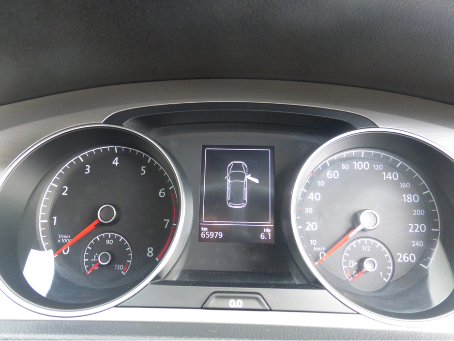 2015 Volkswagen Golf 1.2L Petrol For Sale Images