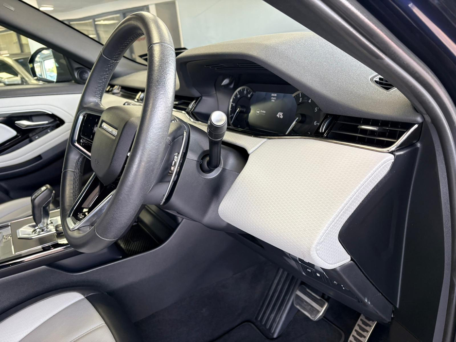 2023 Land Rover Range Rover Evoque 1.5L Petrol Plug-in Hybrid For Sale Images