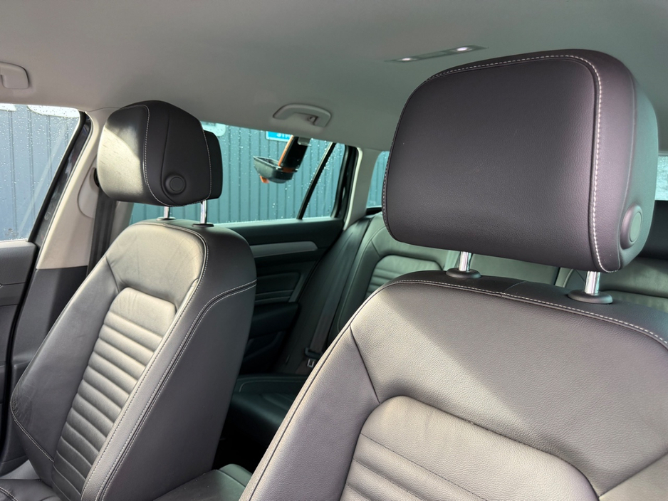 2022 Volkswagen Passat 1.4L Hybrid For Sale Images