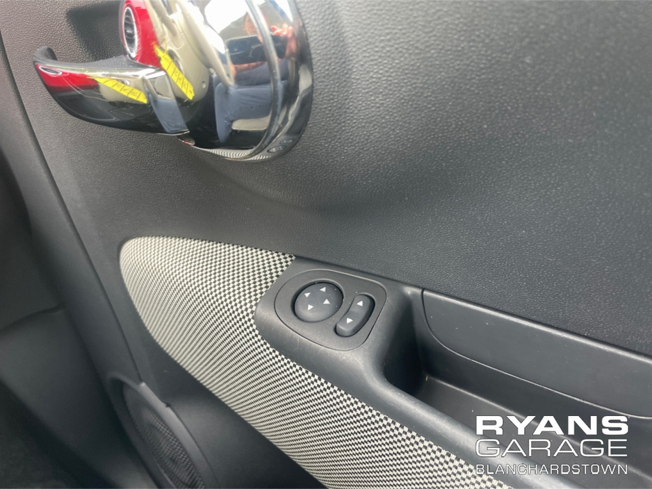 Fiat 500 1.2 LOUNGE 69BHP 3DR — thumbnail 22