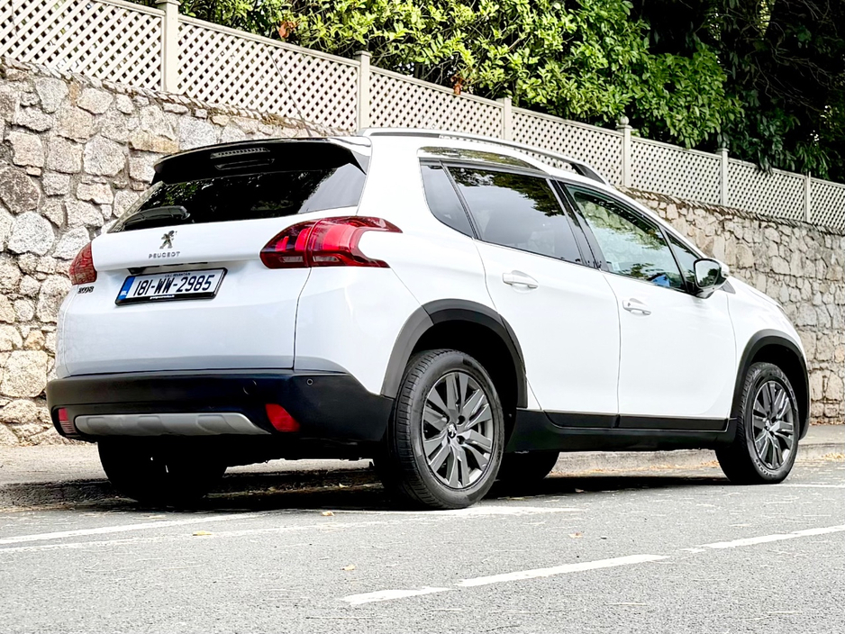 Peugeot 2008 1.2 PTECH ALLURE PREMIUM 82 5DR — thumbnail 10