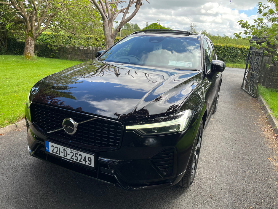 2022 Volvo XC60 2L Diesel For Sale Images