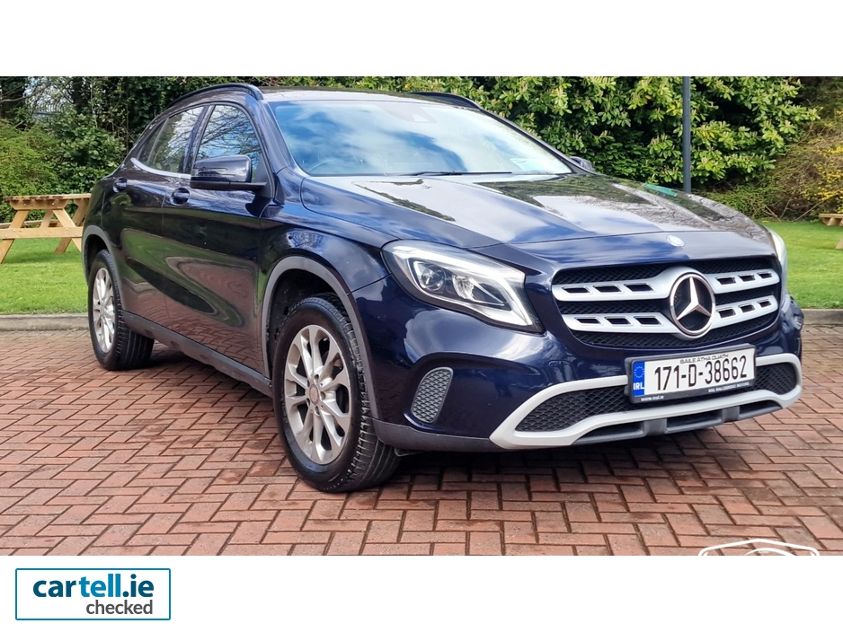 2017 Mercedes-Benz GLA Class 1.6L Petrol For Sale Images