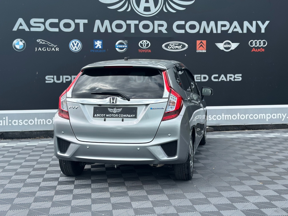 Honda Fit 1.5 Petrol Hyrbid — thumbnail 7