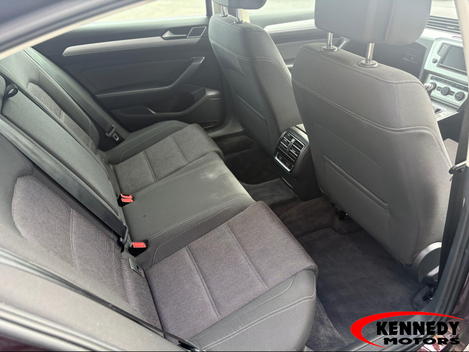 2015 Volkswagen Passat 1.6L Diesel For Sale Images