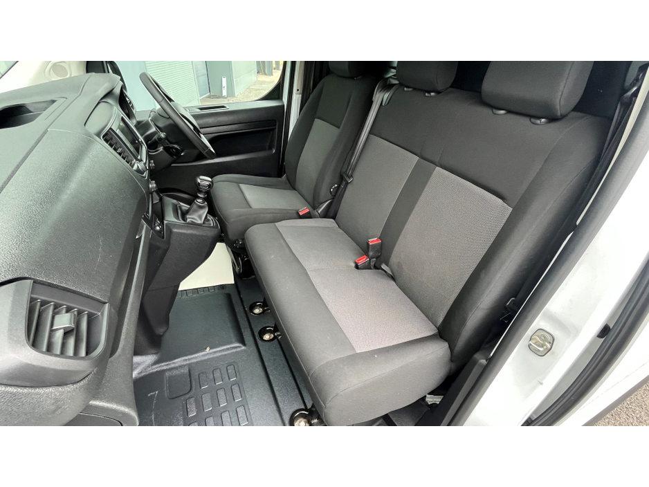 2023 Opel Vivaro 1.5L Diesel For Sale Images
