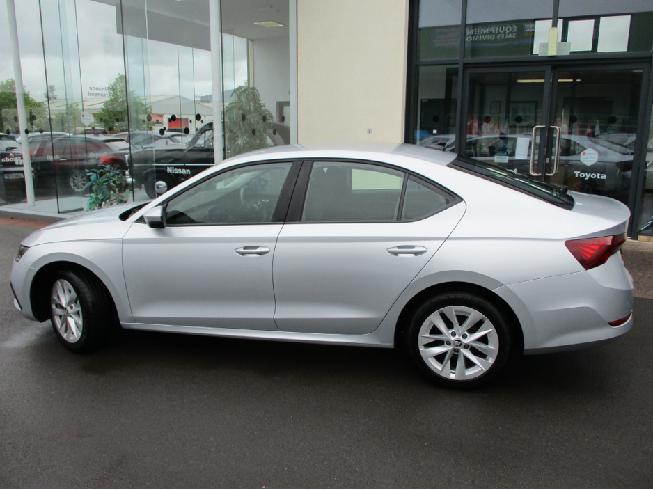 2023 Skoda Octavia 2L Diesel For Sale Images