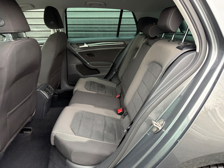 2019 Volkswagen Golf 1L Petrol For Sale Images