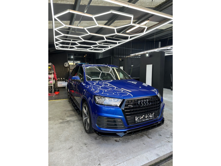 2017 Audi Q7 3L Diesel For Sale Images