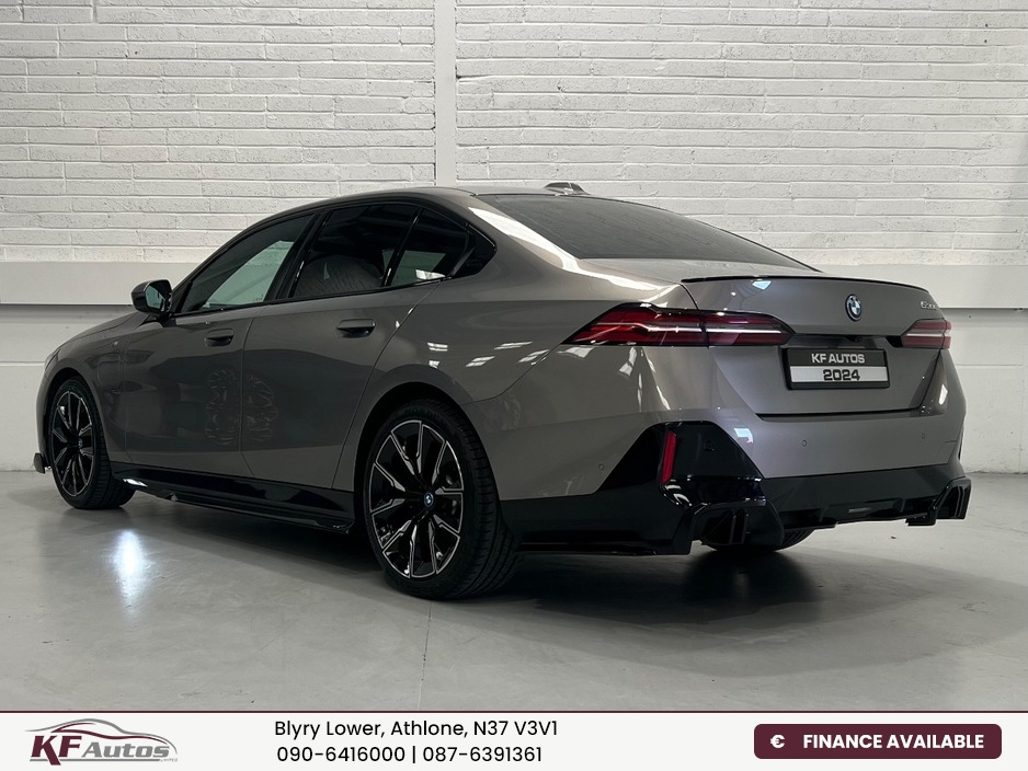 2024 BMW 5 Series 2L Petrol Plug-in Hybrid For Sale Images