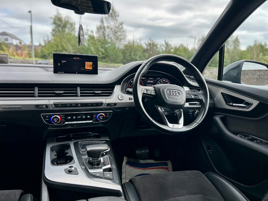 2015 Audi Q7 3L Diesel For Sale Images