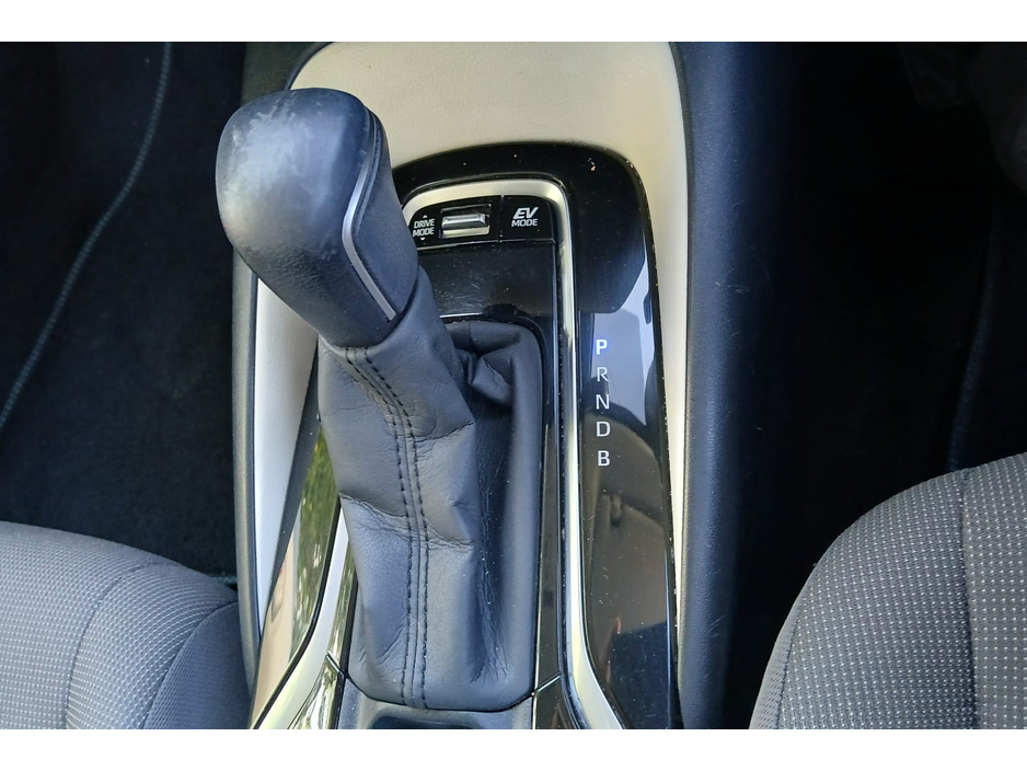 2021 Toyota Corolla 1.8L Petrol Hybrid For Sale Images