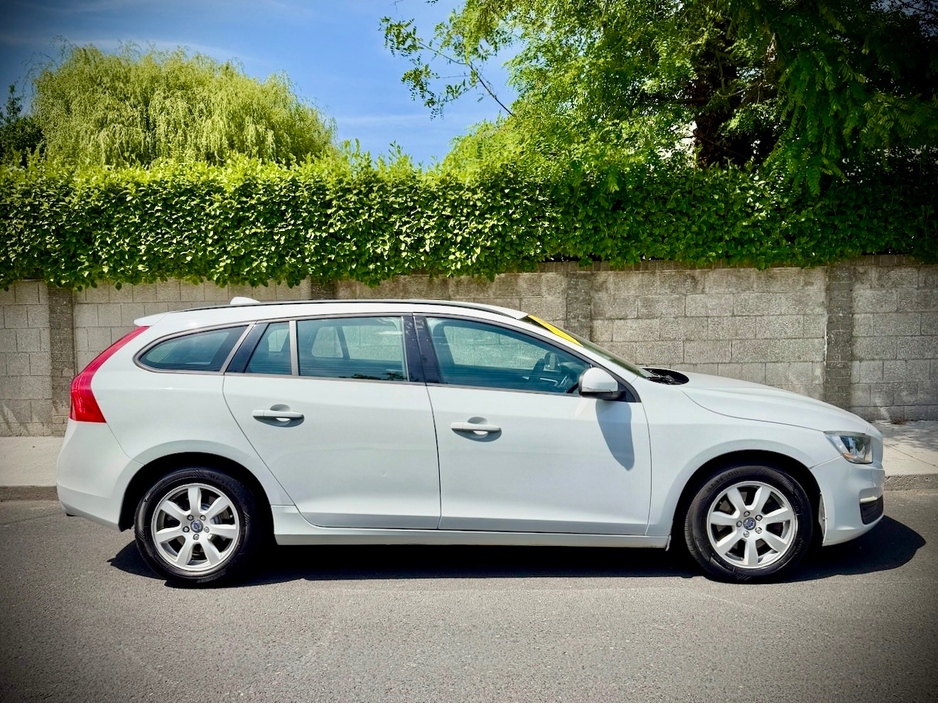 2014 Volvo V60 1.6L Diesel For Sale Images