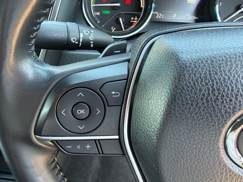 2019 Toyota Camry 2.5L Petrol Hybrid For Sale Images