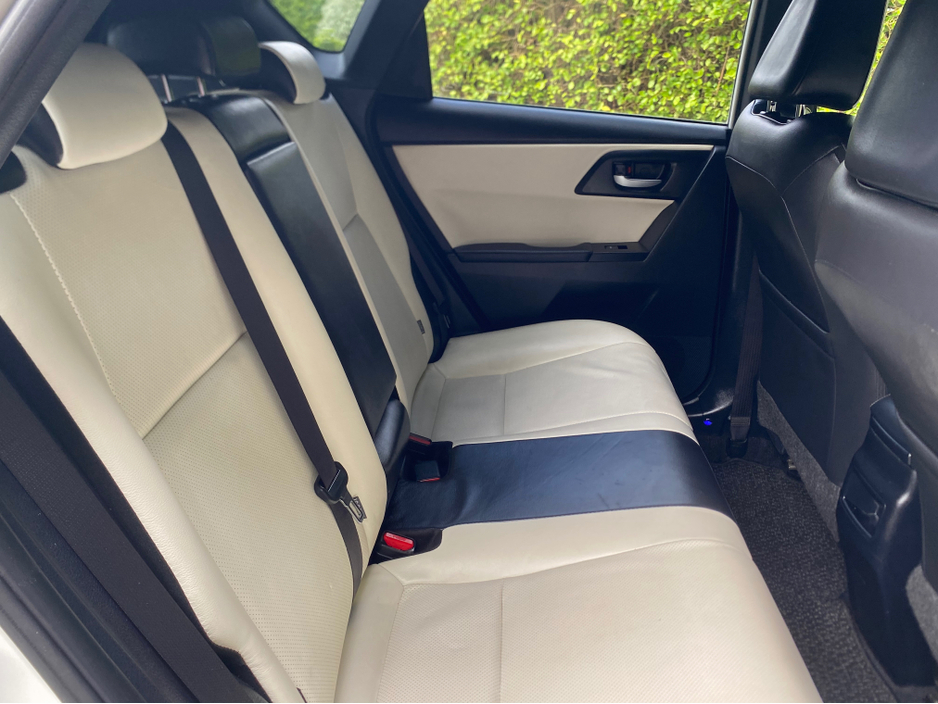 2017 Toyota Auris 1.8L Hybrid For Sale Images